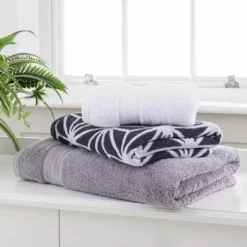 Dunelm White Egyptian Cotton Towel 9 Dunelm White Egyptian Cotton Towel -Dunelm Sales Store 1000072383 alt04