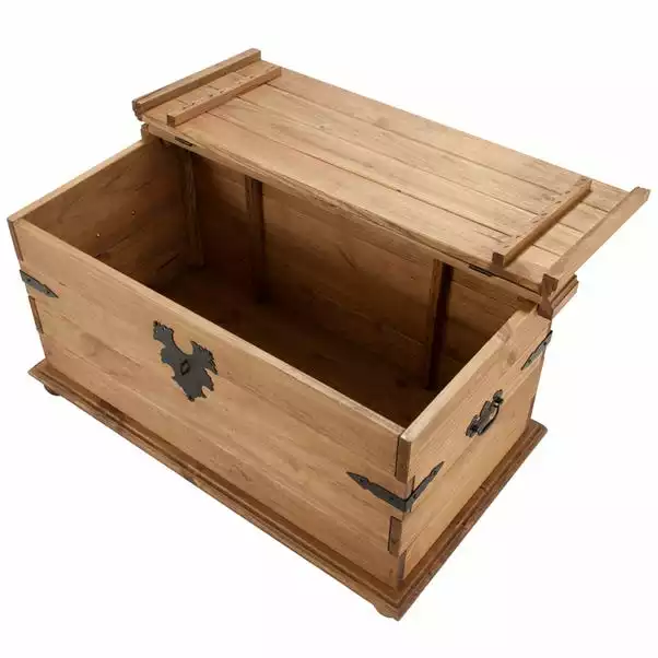 Seconique Corona Pine Storage Trunk 2 Seconique Corona Pine Storage Trunk - Image 2
