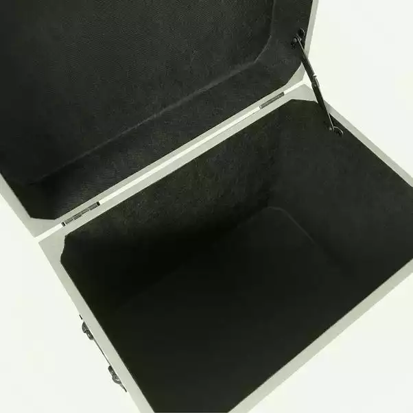 Dunelm Grey And White Hand Painted Chest 3 Dunelm Grey And White Hand Painted Chest - Image 3