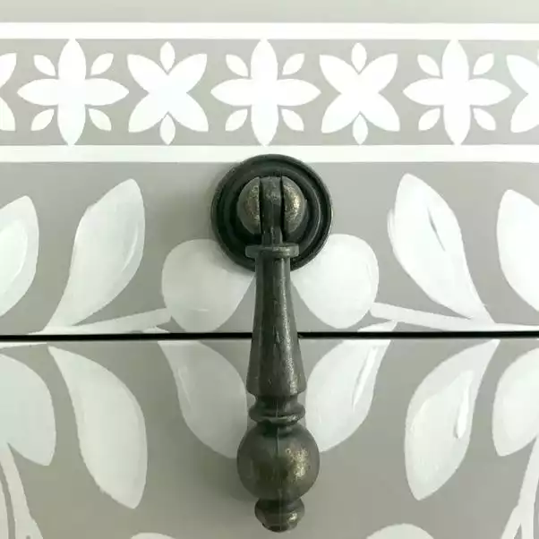 Dunelm Grey And White Hand Painted Chest 4 Dunelm Grey And White Hand Painted Chest - Image 4
