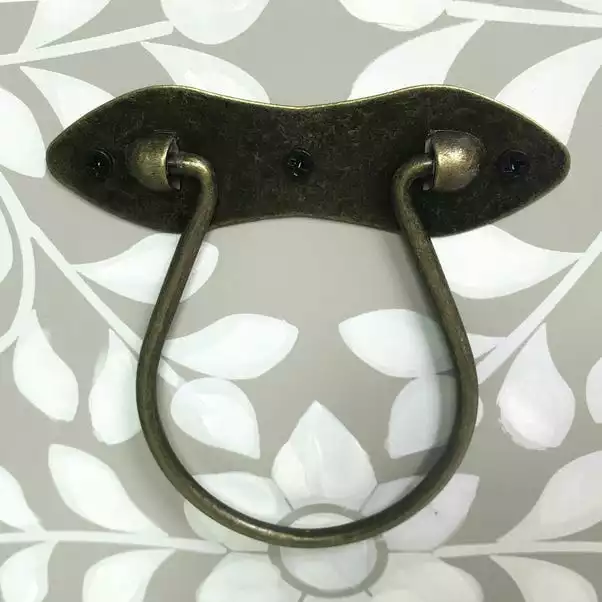 Dunelm Grey And White Hand Painted Chest 5 Dunelm Grey And White Hand Painted Chest - Image 5