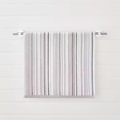 Dunelm Heavenly Hummingbird Blush Stripe Towel -Dunelm Sales Store 1000160168 alt02