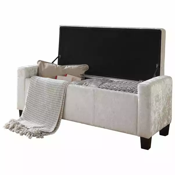 GFW Verona Crushed Velvet Ottoman 4 GFW Verona Crushed Velvet Ottoman - Image 4