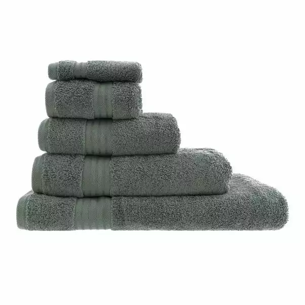 Dunelm Forest Green Egyptian Cotton Towel 6 Dunelm Forest Green Egyptian Cotton Towel - Image 6