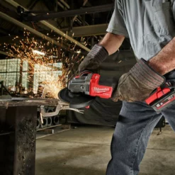 Milwaukee M18 FHSAG125XPDB-552X Fuel 125mm Brushless Braking Grinder With 2x 5.5 Ah Batteries 12 Milwaukee M18 FHSAG125XPDB-552X Fuel 125mm Brushless Braking Grinder With 2x 5.5 Ah Batteries -Dunelm Sales Store 2 56248.1663686064