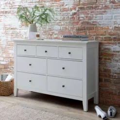 Dunelm Lynton 7 Drawer Chest