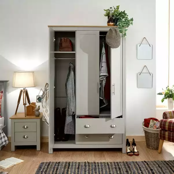 GFW Lancaster Triple Wardrobe 2 GFW Lancaster Triple Wardrobe - Image 2