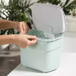 Curver Ready To Collect 5L Bin -Dunelm Sales Store 30782613 alt04