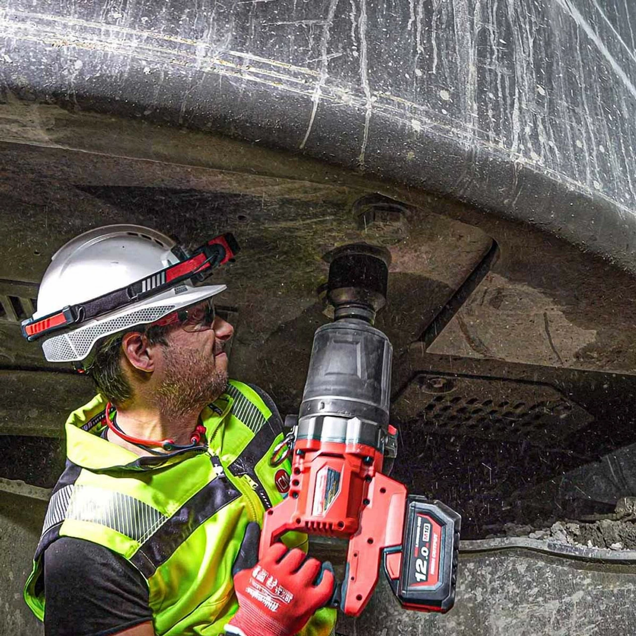Milwaukee M18 ONEFHIWF1D-121C 18V Fuel One-Key D-Handled 1" Impact Wrench With 1x 12.0Ah Battery 6 Milwaukee M18 ONEFHIWF1D-121C 18V Fuel One-Key D-Handled 1" Impact Wrench With 1x 12.0Ah Battery - Image 6
