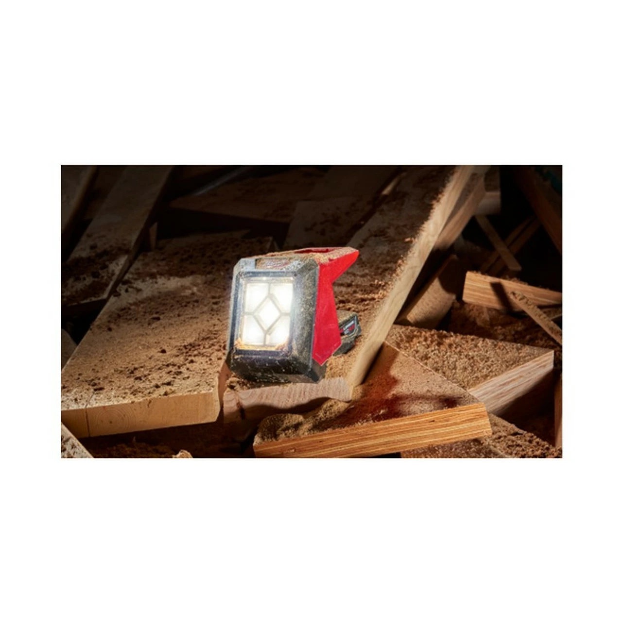 Milwaukee M12 AL-0 12V LED Area Light (Body Only) 4 Milwaukee M12 AL-0 12V LED Area Light (Body Only) - Image 4