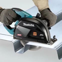 Makita CS002GZ 40V XGT 185mm Cordless Metal Cutting Saw (Body Only) 24 Makita CS002GZ 40V XGT 185mm Cordless Metal Cutting Saw (Body Only) -Dunelm Sales Store Artboard 12 70747.1675872097