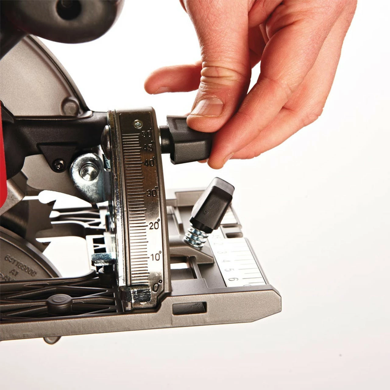 Milwaukee M18 CCS55-0 18V Fuel 165mm Circular Saw (Body Only) 9 Milwaukee M18 CCS55-0 18V Fuel 165mm Circular Saw (Body Only) - Image 9