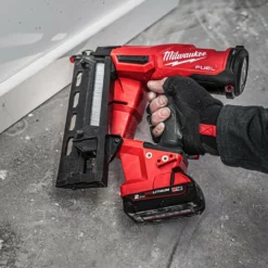 Milwaukee M18 FN16GA-201X 18V Fuel 16 Ga Angled Second Fix Finish Nailer With 1x 2.0Ah Battery -Dunelm Sales Store Artboard 3 69306.1677163843