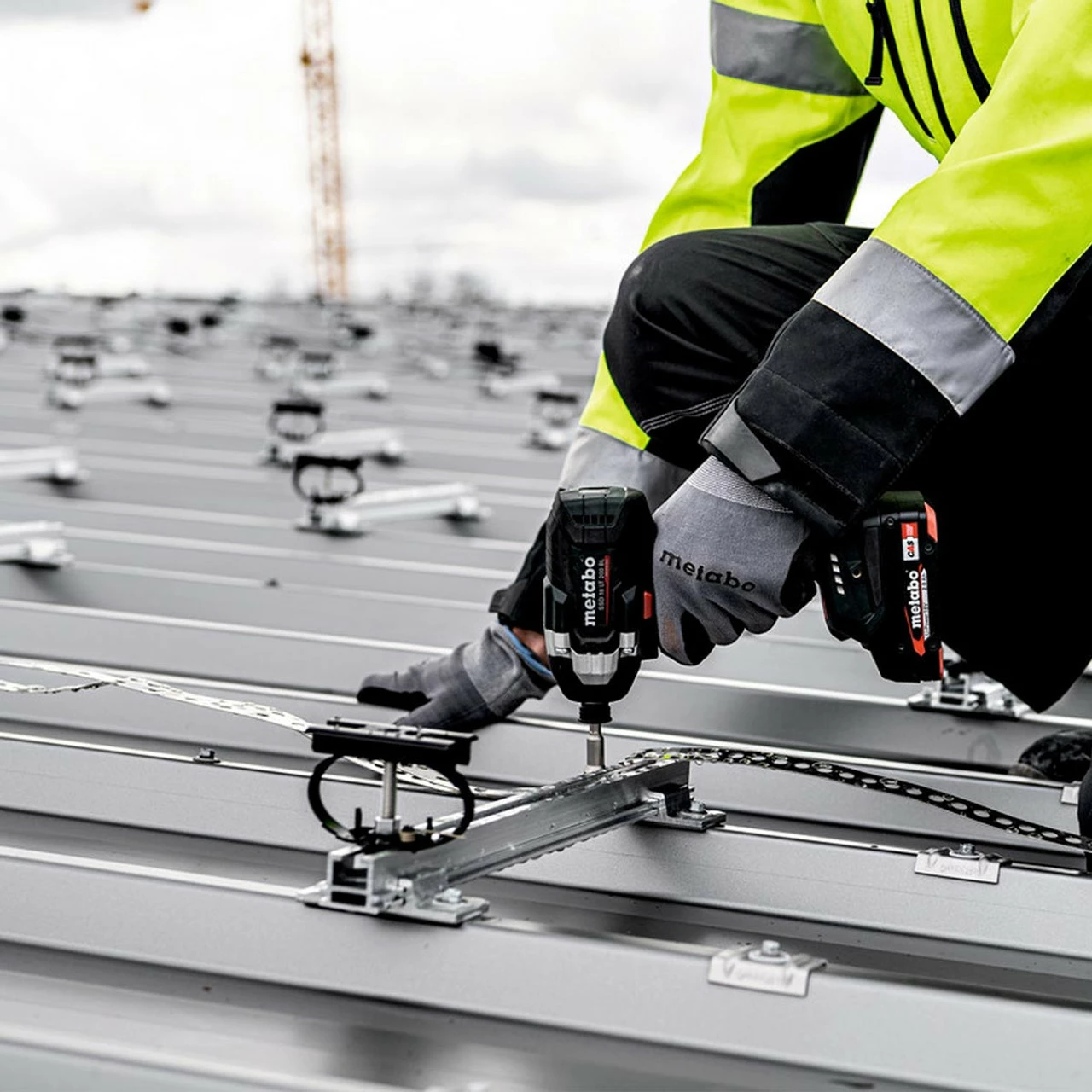 Metabo SSD18 LT 200 BL 18V 1/4" Impact Driver (Body Only) With MetaBOX 145 3 Metabo SSD18 LT 200 BL 18V 1/4" Impact Driver (Body Only) With MetaBOX 145 - Image 3