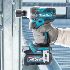 Makita TW004GD201 40V Max XGT 1/2" Brushless Impact Wrench With 2x 2.5Ah Batteries -Dunelm Sales Store Artboard 6 26664.1663689990