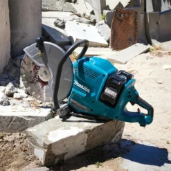 Makita CE001GZ Twin 40V Max XGT 355mm Cut Off Saw (Body Only) 12 Makita CE001GZ Twin 40V Max XGT 355mm Cut Off Saw (Body Only) -Dunelm Sales Store Artboard 7 32544.1663690113