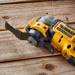 DeWalt DCS353D2 12V XR Brushless Oscillating Multi-Tool With 2x 2.0Ah Batteries & 35 Piece Accessory Set -Dunelm Sales Store DCS353D2 D 54154.1671025782