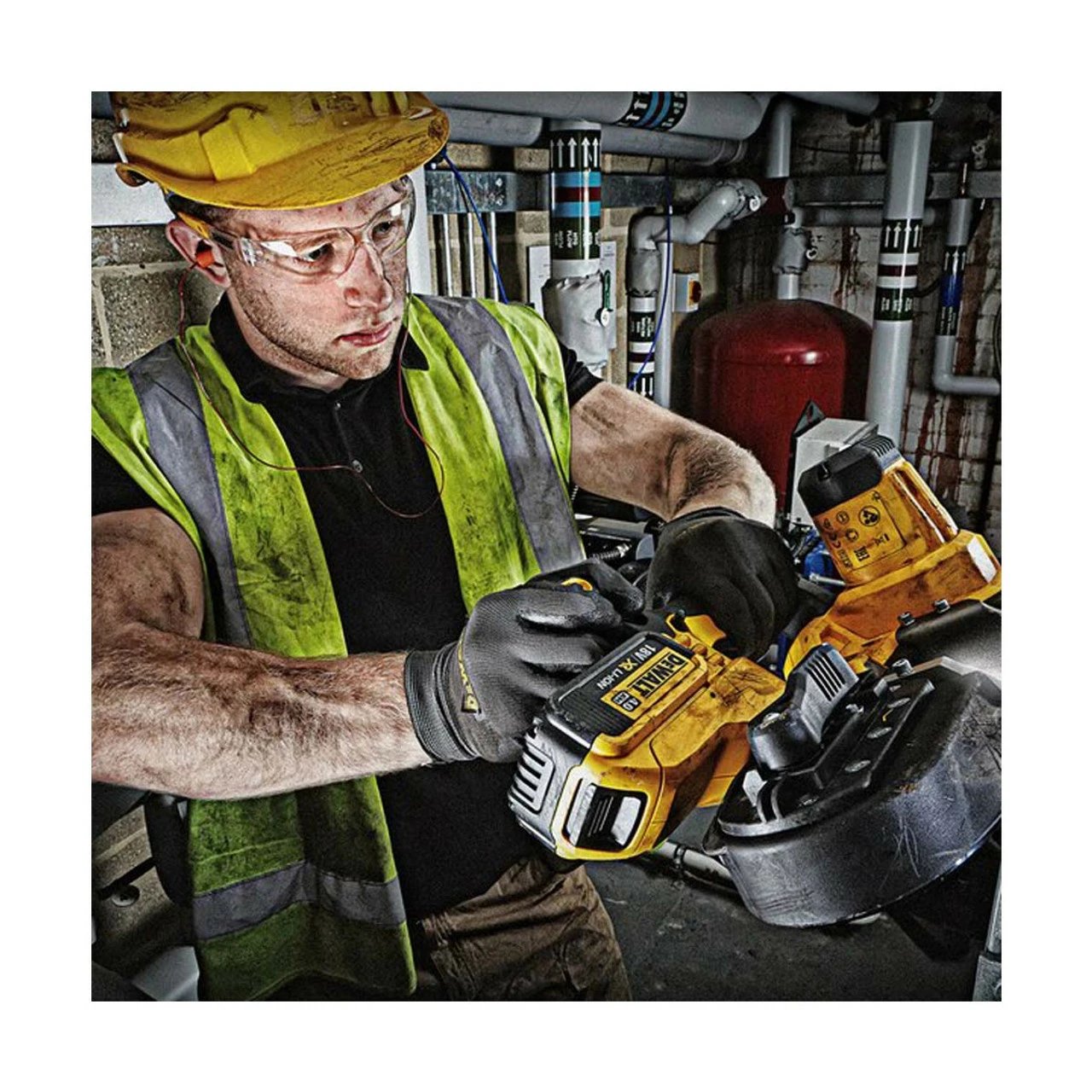 DeWalt DCS371 18V XR Cordless Compact Bandsaw (Body Only) 2 DeWalt DCS371 18V XR Cordless Compact Bandsaw (Body Only) - Image 2