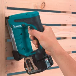 Makita DST112Z 18V LXT 10mm Stapler (Body Only) -Dunelm Sales Store DST112Z C 16412.1663690073