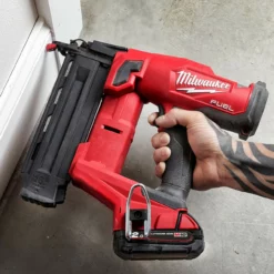 Milwaukee M18 FN18GS-201X 18V Fuel Straight Second Fix Nail Gun With 1x 2.0Ah Battery 22 Milwaukee M18 FN18GS-201X 18V Fuel Straight Second Fix Nail Gun With 1x 2.0Ah Battery -Dunelm Sales Store M18 FN18GS 0X 2 87197.1677250245
