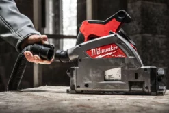 Milwaukee M18 FPS55-501X 18V FUEL™ 55mm Brushless Plunge Saw With 1x 5.0Ah Battery -Dunelm Sales Store M18 FPS55 552P Feat 5 22420.1676991644