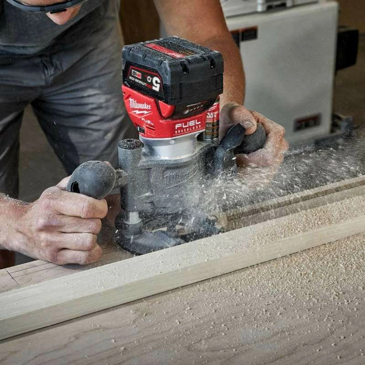 Milwaukee M18 FTR-0X Fuel 18V Brushless Trim Router (Body Only) 8 Milwaukee M18 FTR-0X Fuel 18V Brushless Trim Router (Body Only) - Image 8