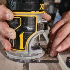 DeWalt DCW604NT 18V XR Brushless 1/4" Router With Base (Body Only) -Dunelm Sales Store dewalt cordless router dcw604nt 5 44552.1663684234